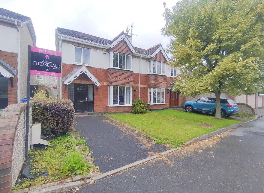 25 College Gate, Summerville Avenue, Limerick, South Circular Road photo