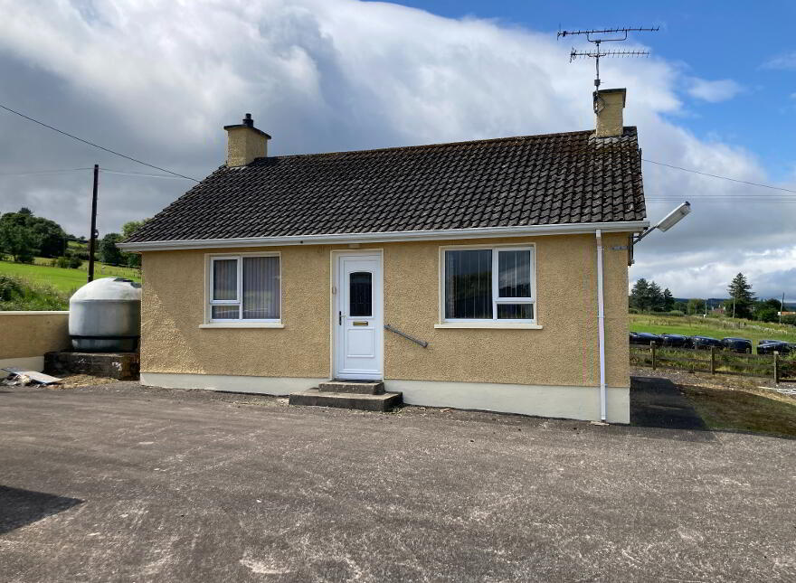 80 Corgary Road, Castlederg, BT81 7YF photo