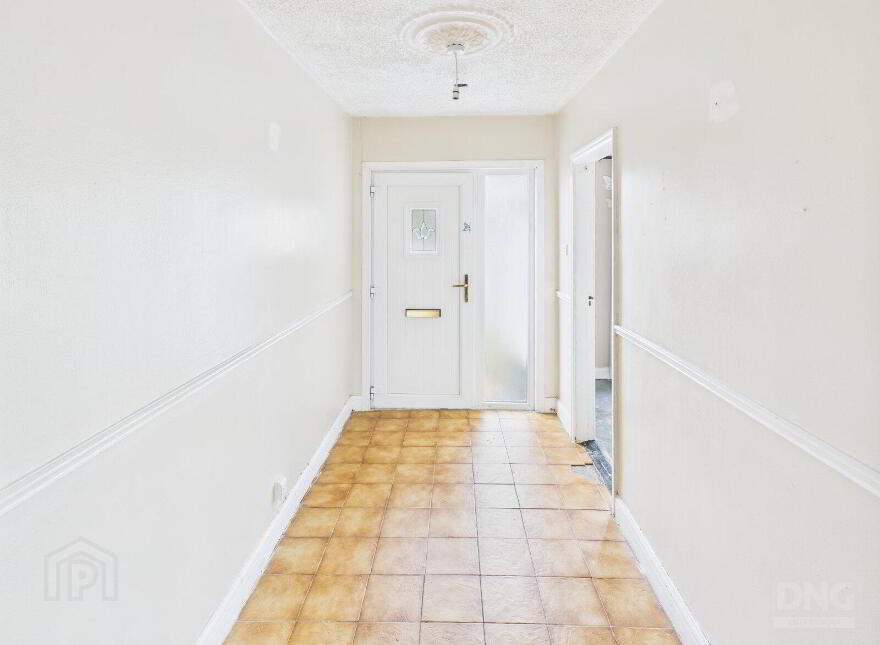 Noosa, The Green, Clara, R35K402