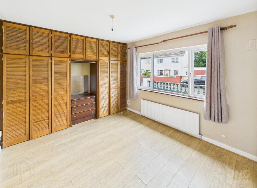 Noosa, The Green, Clara, R35K402