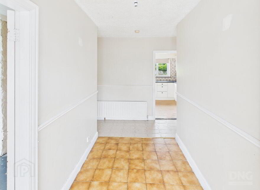 Noosa, The Green, Clara, R35K402