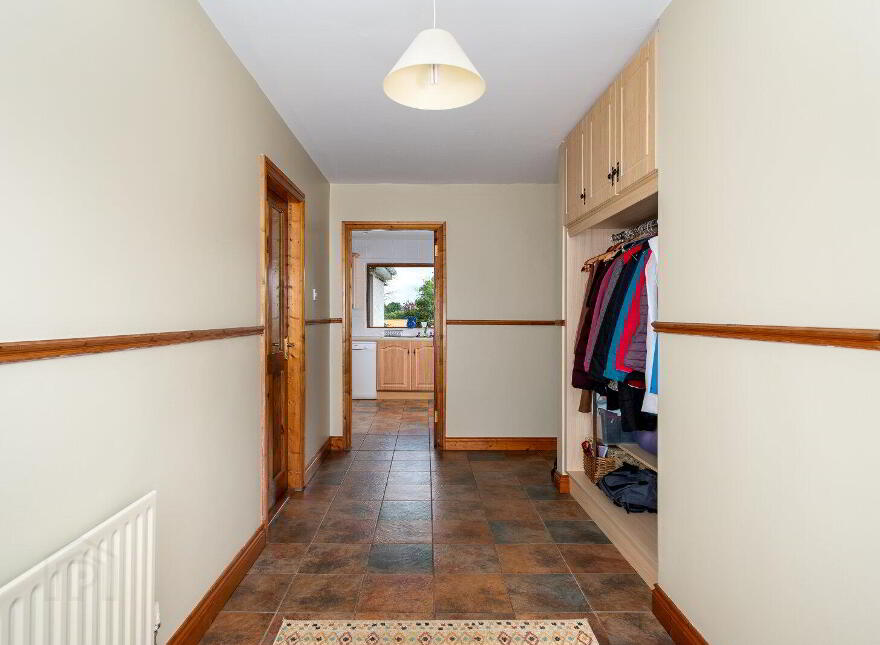 Ballina, Geashill, Tullamore, R35XD35
