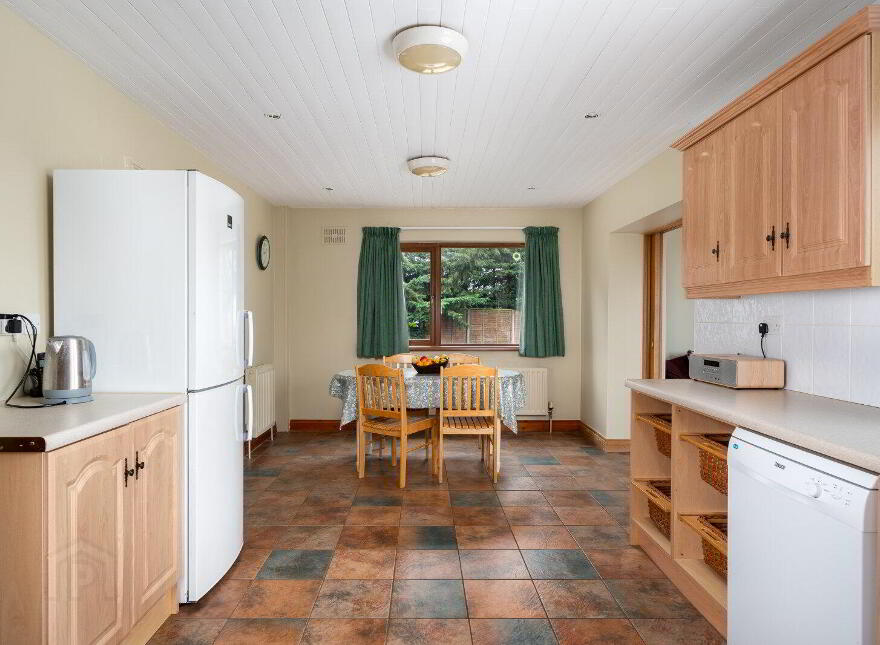 Ballina, Geashill, Tullamore, R35XD35