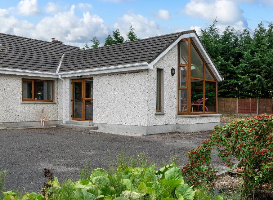Ballina, Geashill, Tullamore, R35XD35