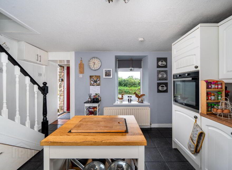 Anskert, Mohill, N41XA09