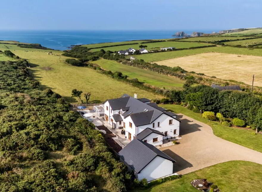 Sea La Vie, Garrarus, Tramore, X91XR76