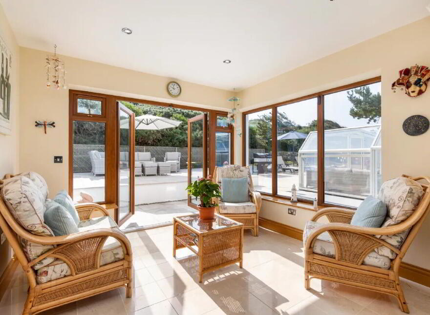Sea La Vie, Garrarus, Tramore, X91XR76