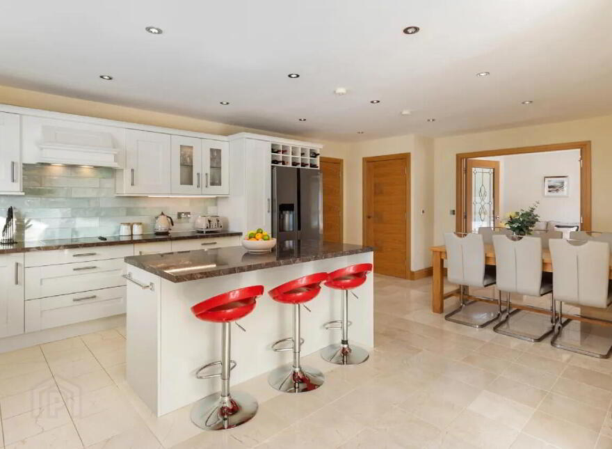 Sea La Vie, Garrarus, Tramore, X91XR76