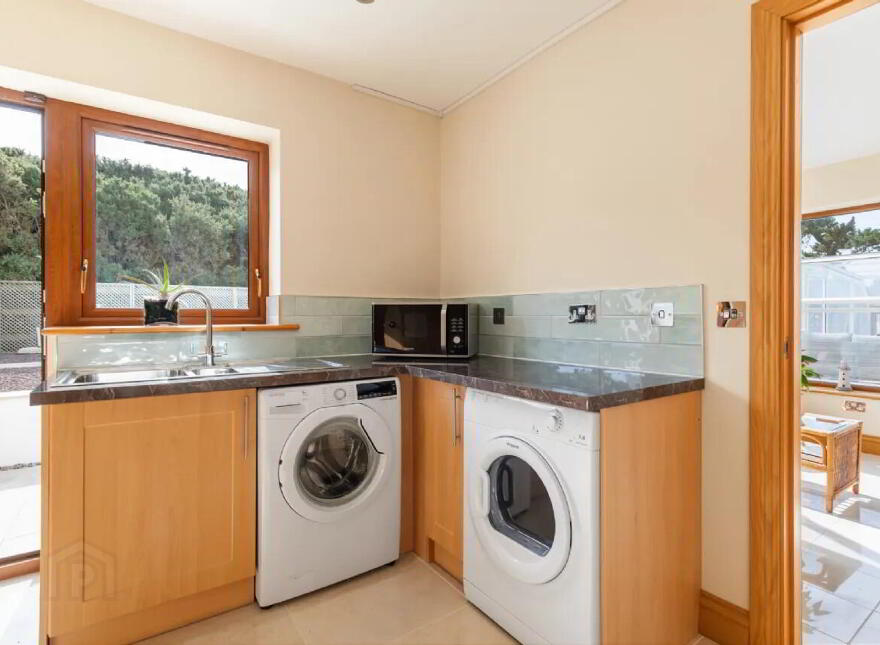 Sea La Vie, Garrarus, Tramore, X91XR76