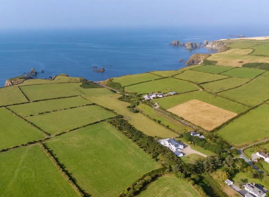 Sea La Vie, Garrarus, Tramore, X91XR76