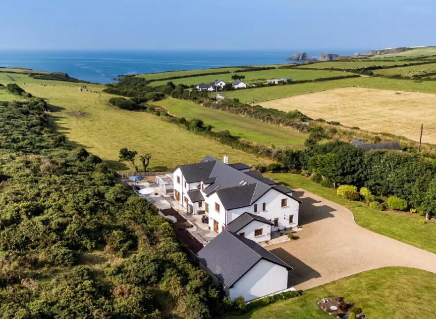 Sea La Vie, Garrarus, Tramore, X91XR76