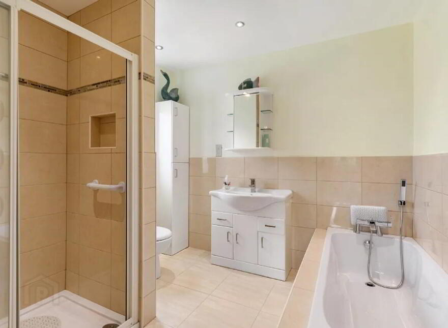 Sea La Vie, Garrarus, Tramore, X91XR76