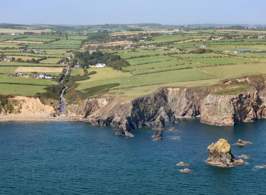 Sea La Vie, Garrarus, Tramore, X91XR76