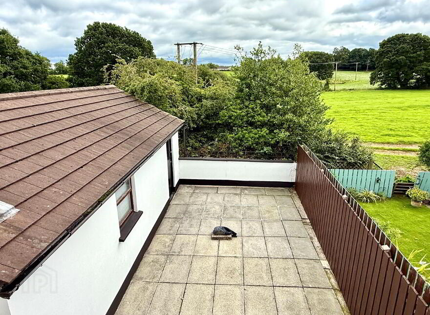 8 Angela Crescent, Armagh, BT61 9JP