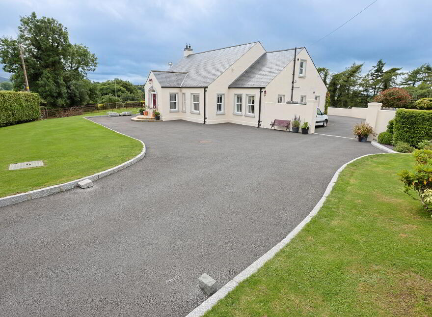 4 Tullynasoo Road, Kilcoo, Newry, BT34 5JD photo