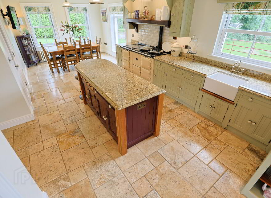 4 Tullynasoo Road, Kilcoo, Newry, BT34 5JD
