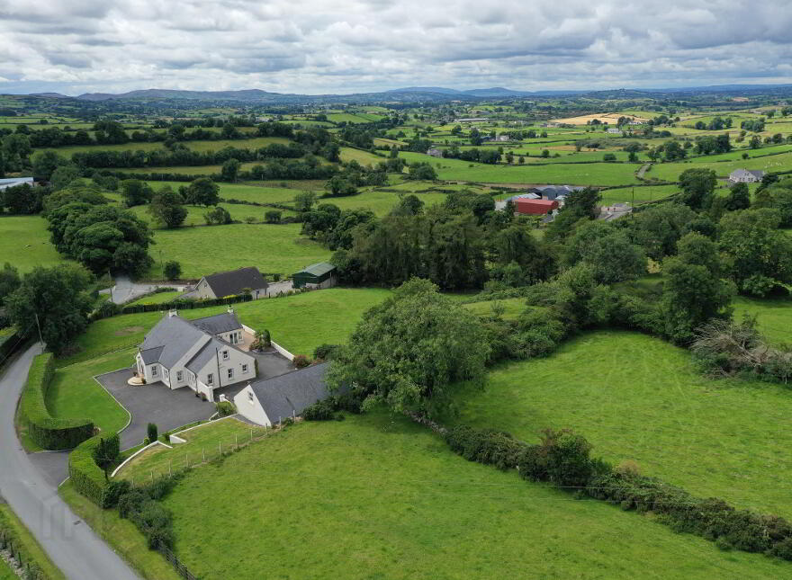 4 Tullynasoo Road, Kilcoo, Newry, BT34 5JD