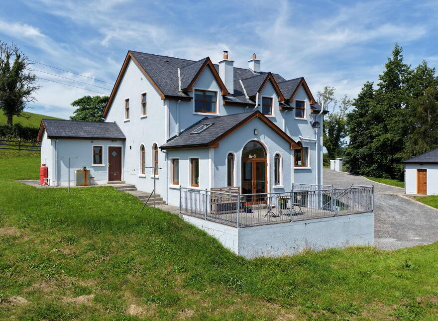 Mahanagh, Drumshanbo, Carrick-On-Shannon, N41PF83