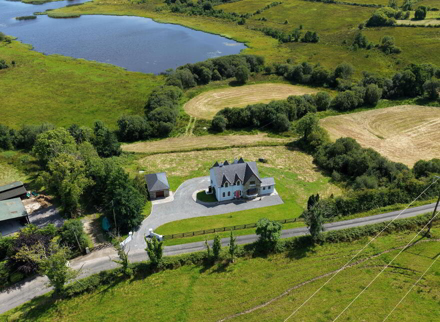 Mahanagh, Drumshanbo, Carrick-On-Shannon, N41PF83