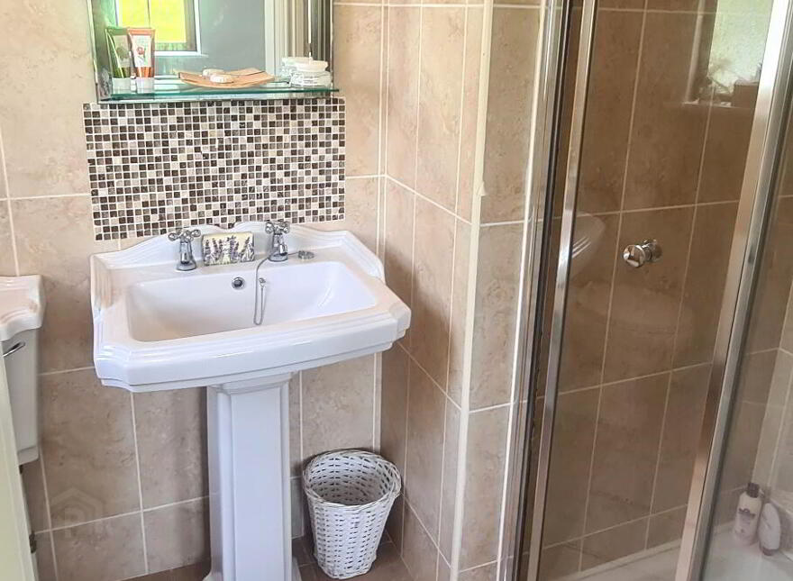 Mahanagh, Drumshanbo, Carrick-On-Shannon, N41PF83