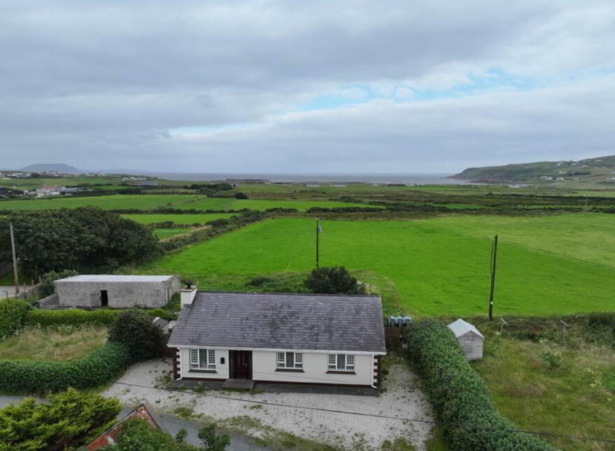 Carnmalin Lower, Malin Head, Malin, F93X3F9 photo