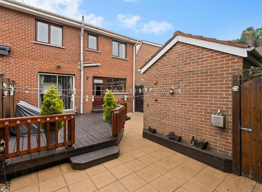 33 Hanwood Farm, Dundonald, Belfast, BT16 1YA
