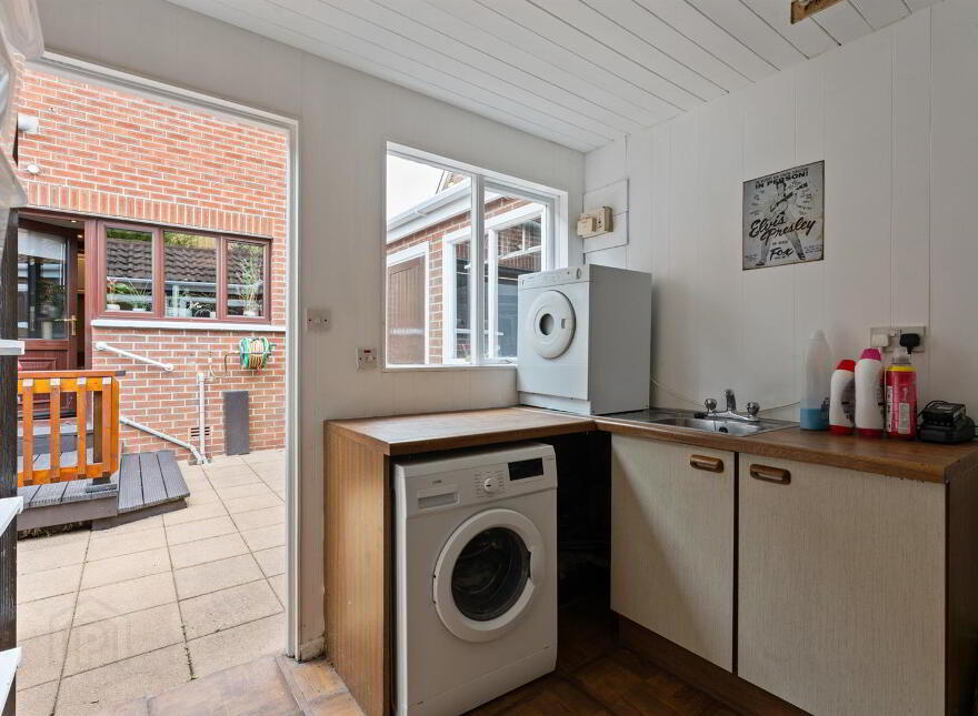 33 Hanwood Farm, Dundonald, Belfast, BT16 1YA