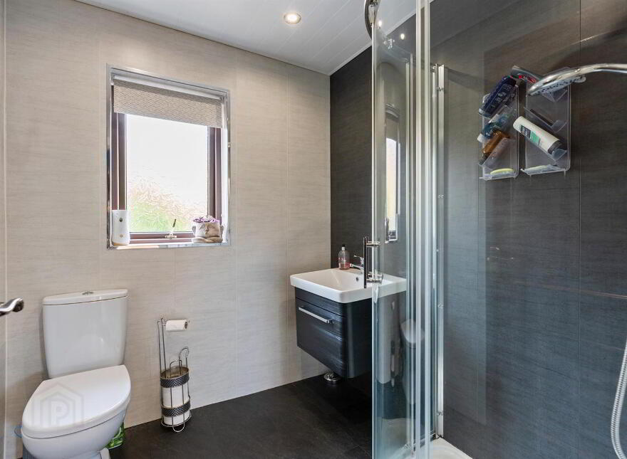 33 Hanwood Farm, Dundonald, Belfast, BT16 1YA