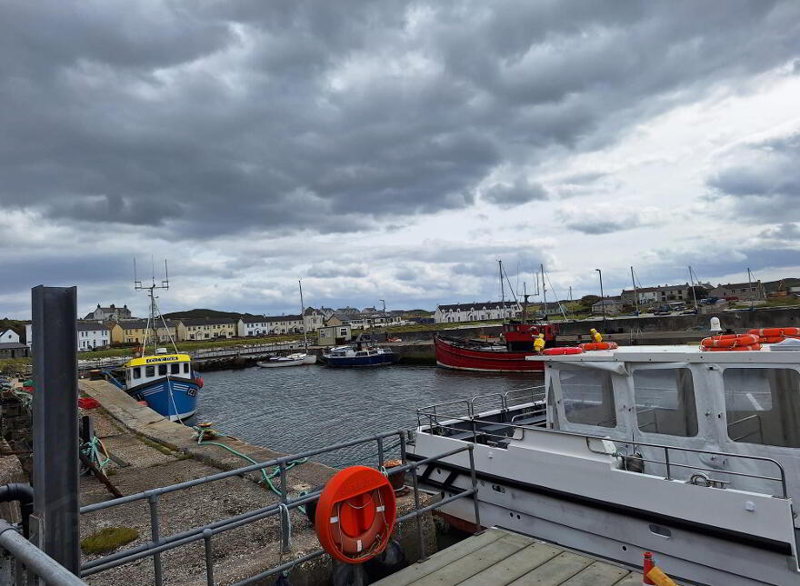 6 Harbour View Cottages, Rathlin Island, Ballycastle, BT54 6TE