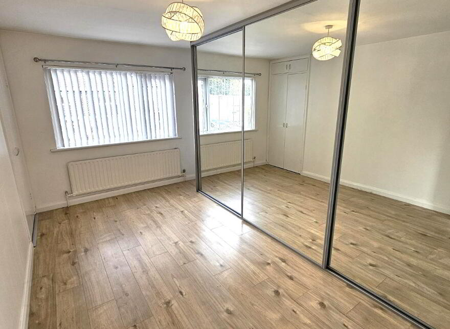 Lincoln Court, Waterside, L'Derry, BT47 5NX