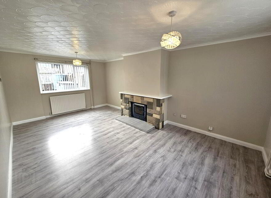 Lincoln Court, Waterside, L'Derry, BT47 5NX