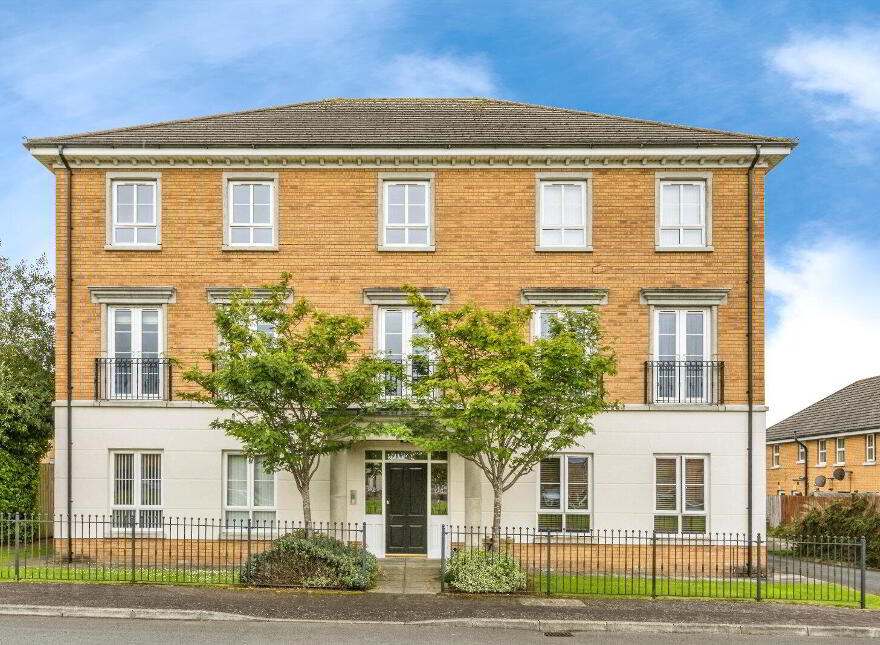 39 Mornington Lane, Lisburn, BT28 2WH photo