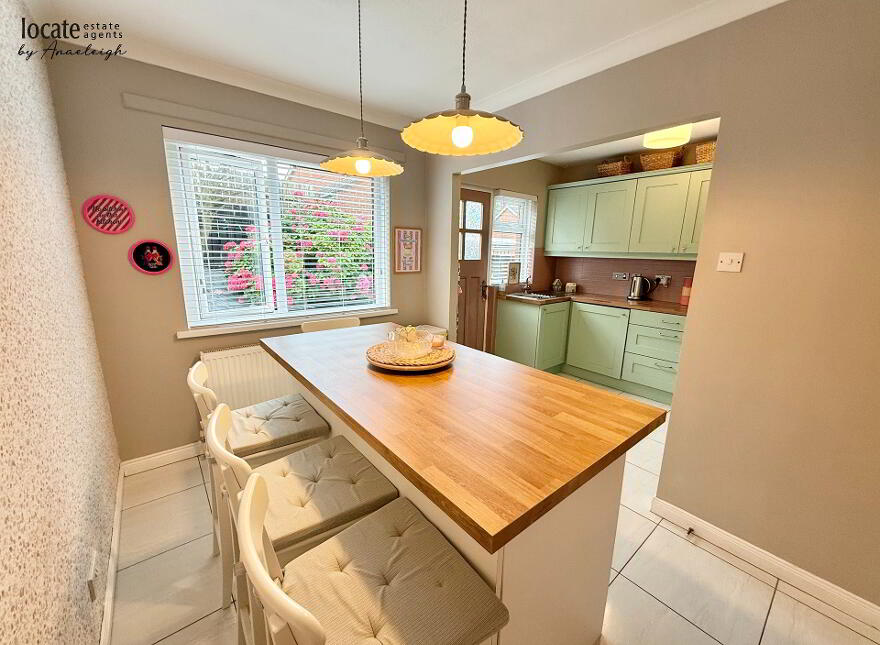 83 Canterbury Park, Waterside, Derry, BT47 6BX