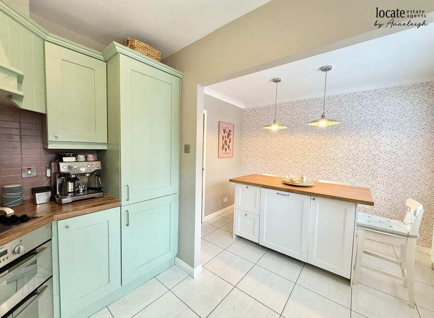 83 Canterbury Park, Waterside, Derry, BT47 6BX
