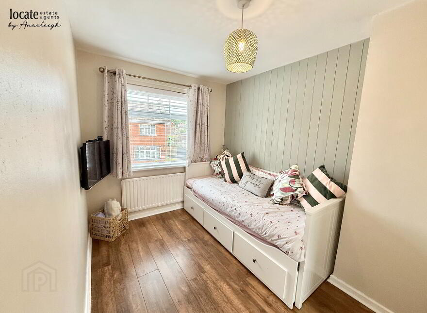 83 Canterbury Park, Waterside, Derry, BT47 6BX