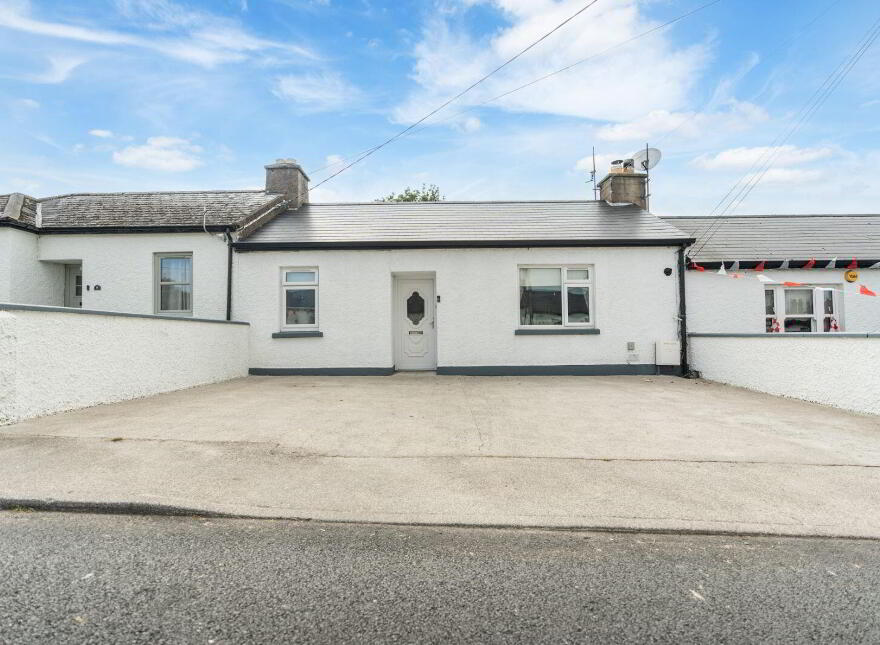 9 Pearse Avenue, Mallow photo