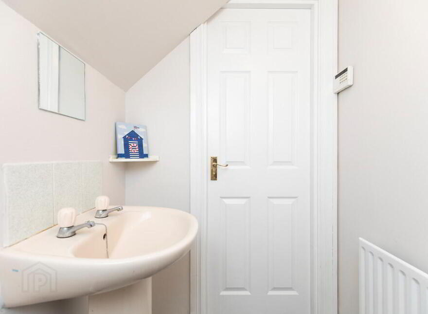 5 Ardenlee Rise, Belfast, BT6 8QD