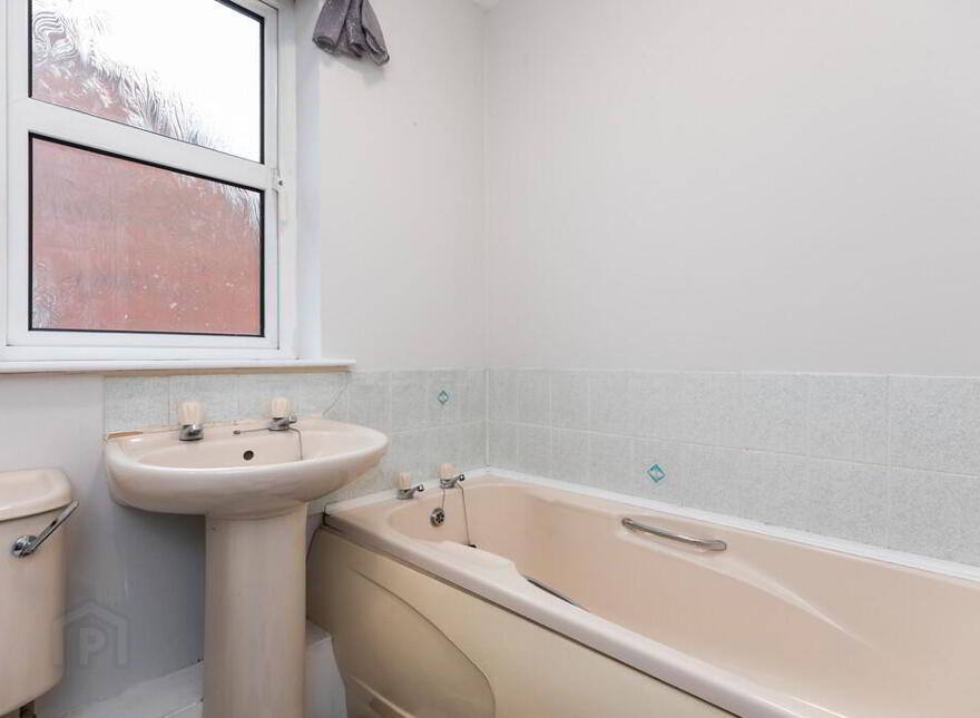 5 Ardenlee Rise, Belfast, BT6 8QD
