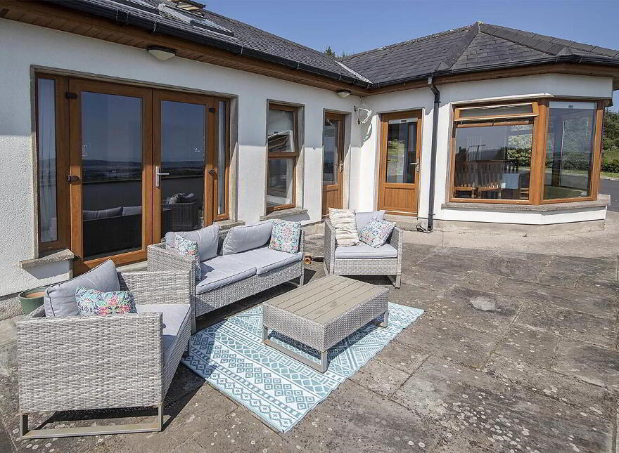 Hilltop View, Kilgobinet, Dungarvan, X35EW45