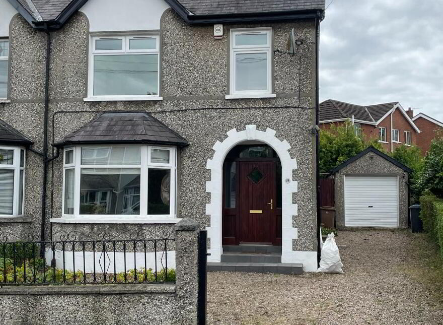 19 Locksley Park, Belfast, BT10 0AR photo