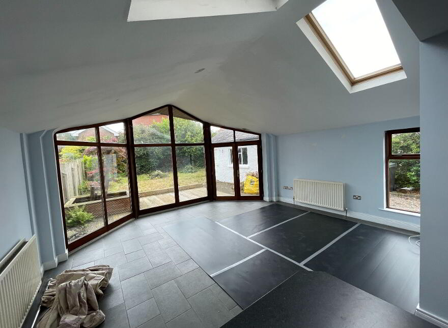 19 Locksley Park, Belfast, BT10 0AR