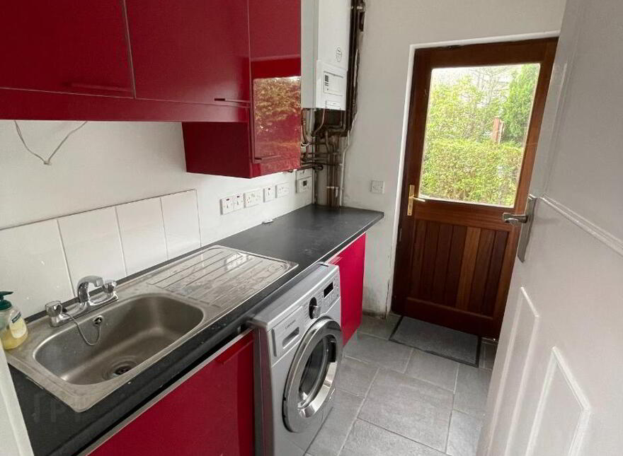 19 Locksley Park, Belfast, BT10 0AR