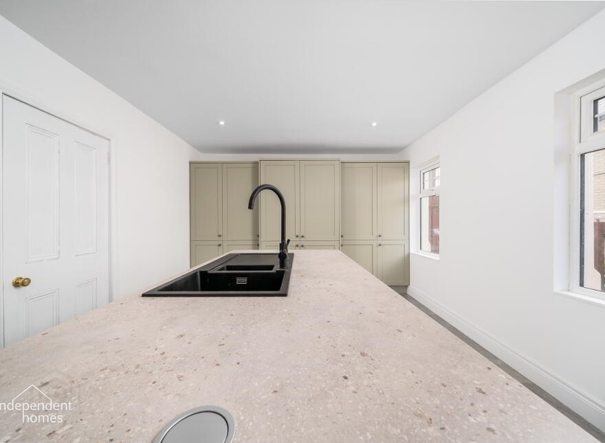 13 Edward Avenue, Larne, BT40 1QB