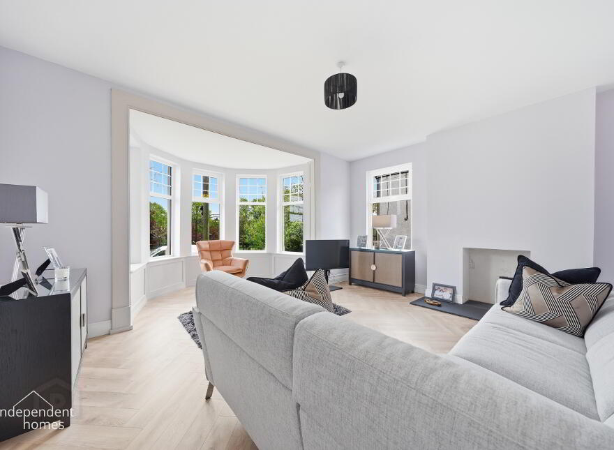 13 Edward Avenue, Larne, BT40 1QB