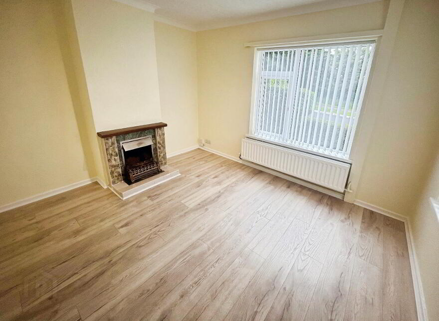 20 Huguenot Drive, Lisburn, BT27 4UH