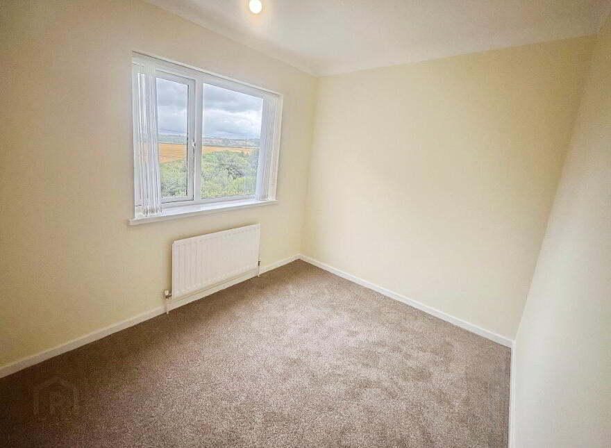 20 Huguenot Drive, Lisburn, BT27 4UH