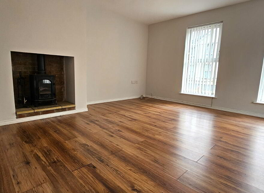 11 Fairfields, Antrim, BT41 4HZ