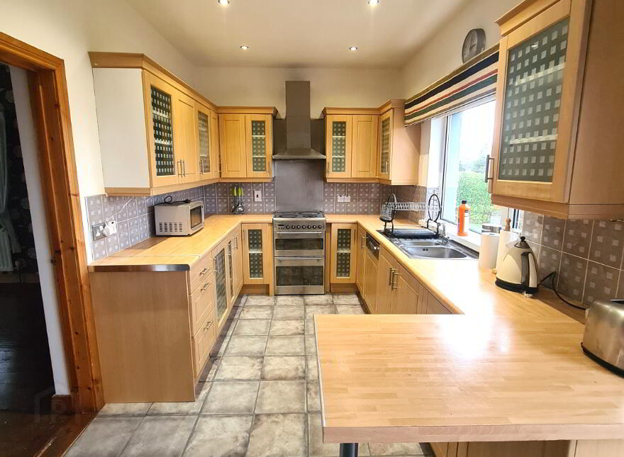 Caw Hill Park, Waterside, L'Derry, BT47 6LU