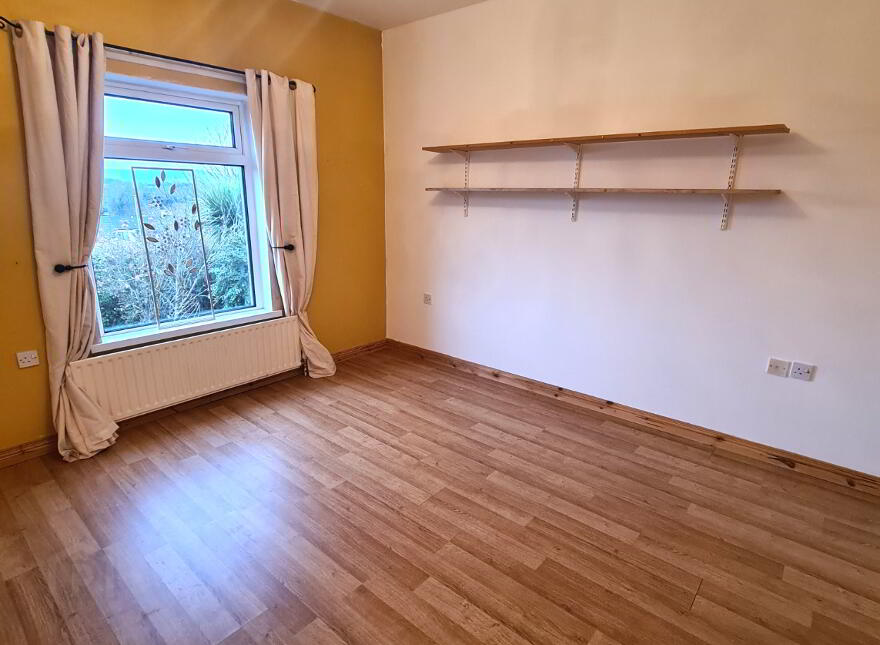 Caw Hill Park, Waterside, L'Derry, BT47 6LU