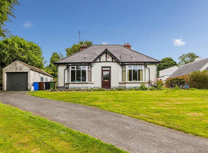 49 Dromore Road, Hillsborough, BT26 6HU photo